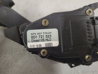 Plynový pedál A4/Passat/Superb - 2