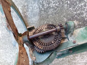 Rezačka na žihľavu - 2