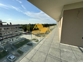 Predám moderný penthouse s veľkými terasami v Nových Zámkoch - 2
