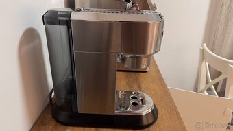 Pákový kávovar a mlynček Delonghi s príslušenstvom - 2