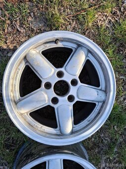 AC schnicer  Kolesá 5x120 r16  8jx16H2 ET 35  Cena 120eur za - 2