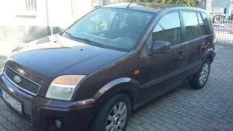 FORD FUSION 1.4i 2010 - 2
