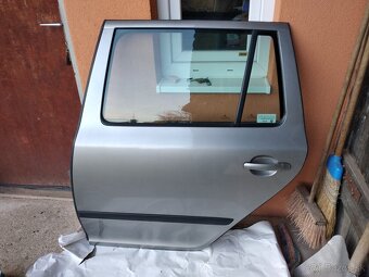 Octavia 2 kombi r.v.2006 dvere zadne ľave - 2