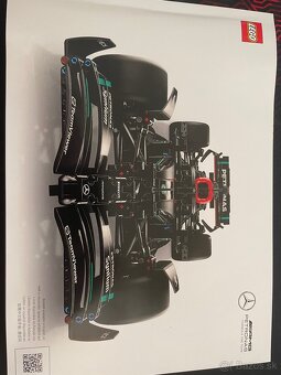 Lego Technic 42171 Mercedes-AMG F1 W14 E Performance - 2