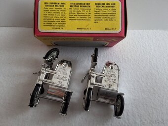 MATCHBOX Y-8 - 2