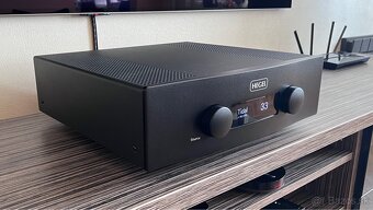 Hegel H400 - 2
