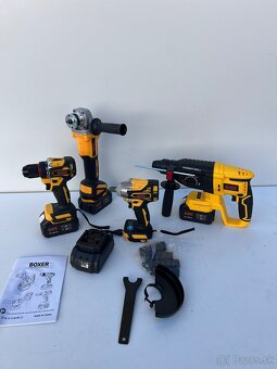 Set akú naradia v kufriku - 2