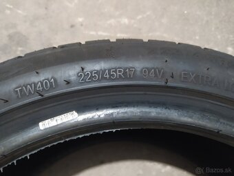 Triangel 225/45 R17 - 2