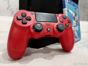 PLAYSTATION 4 KOMPLET + OVLÁDAČ + HRA - 2