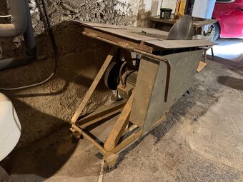 Cirkulár na drevo - 2