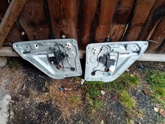 Spúšťač okna Škoda Fabia 1 - 2