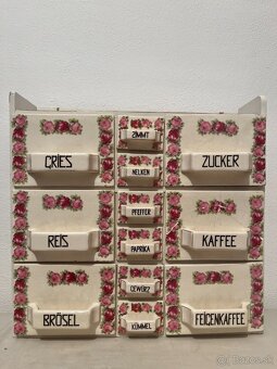 Starožitné šuflíkové koreničky - 2