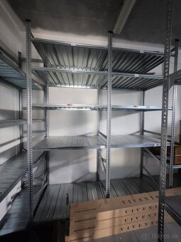 KOVOVÉ REGÁLY – rôzne rozmery - 2