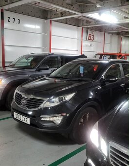 Kia Sportage.2.0 CRDI .4X4 100KW - 2