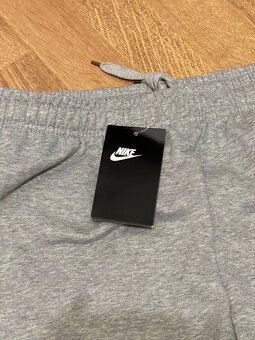 Nike tepláky - 2