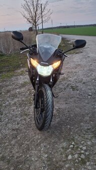 Honda CBR125R 2012 - 2