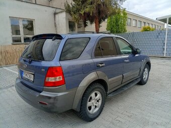 KIA Sorento 2,5 CRDI SUV 4X4 Manuál - 2