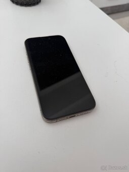 iPhone 15 Pro 256GB - 2