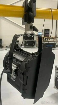 Set Arri 650 junior plus 6ks a case - 2