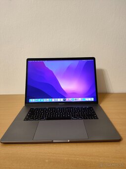 MacBook Pro 15 2016 | i7 •256GB •16GB - 2