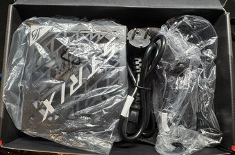Zdroj Asus ROG-STRIX-GAMING 1200W - 2
