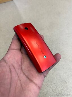 📱 Sony Ericsson J108i - 2