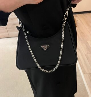 Prada Re-Edition 2005 - Od 5.12. - 2