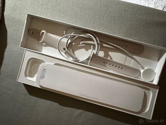 Apple watch hodinky SE 2022 2 gen. - 2