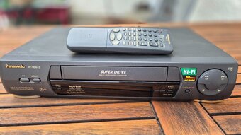 PANASONIC NV-HD642 - 2