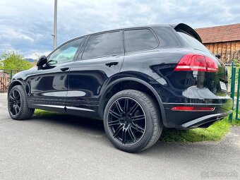 Volkswagen Touareg R-line 3.0 TDI 2016 - 2