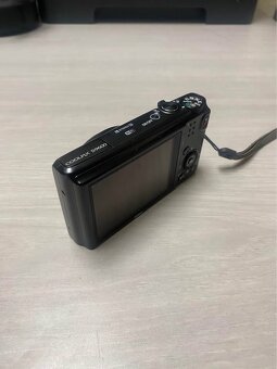 Nikon COOLPIX S9600 - 2