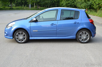 RENAULT CLIO GT 1.6 BENZÍN 94KW - 2