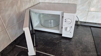 Mikrovlnka Samsung - 2