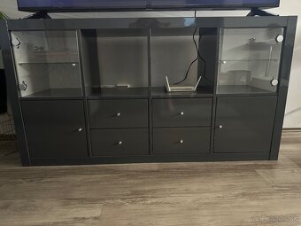 Skrinka pod televízor,komoda - 2