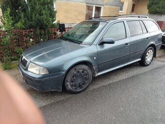 Škoda Octavia - 2