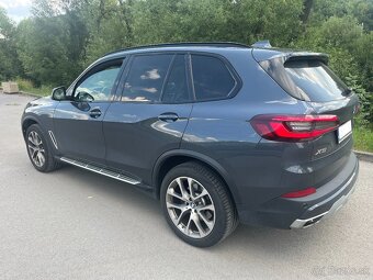 BMW X5, model 2021, 3.0d 210kw, 1. majiteľ - 2
