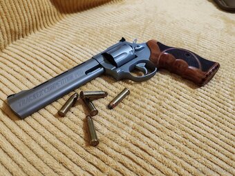 Revolver Taurus - 2