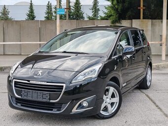 Peugeot 5008 1.6 HDI Average 2014 - LED - Panorama - Manuál - 2