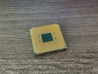 Predám Ryzen 5 3600 - 2