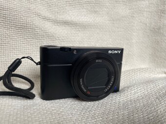 Sony Cyber-shot RX100 Mark IV - 2