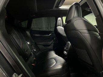 Maserati Levante SQ4 Gransport - 2