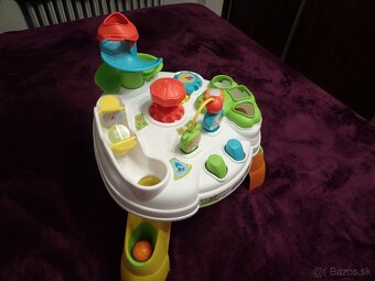 Hrací stolík Clementoni - 2