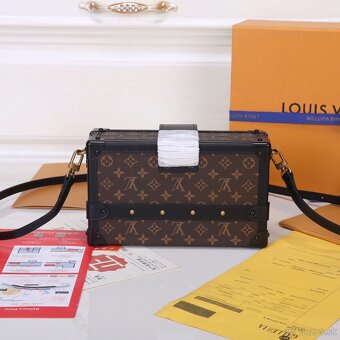 Kabelka kufrík L V - 2