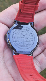 Junghans Force Mega Solar 18/1402.00 Red - 2