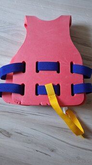 Plavecka vesta pre deti - 2