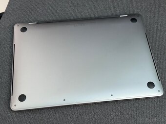 Predam MacBook Pro 13 2017 SpaceGrey 256GB HDD, 8GB RAM - 2