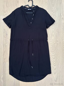 Calvin Klein šaty S padavé - 2
