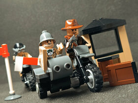 LEGO Indiana Jones 7620 Motocyklová naháňačka - 2