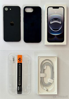 iPhone 16e 128 GB Black – 2 týždne používaný - 2