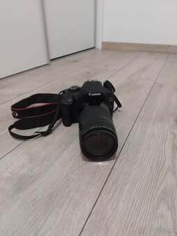 Canon Eos 2000D + Eos 18-55mm ISII, Eos 75-300mm DCII - 2